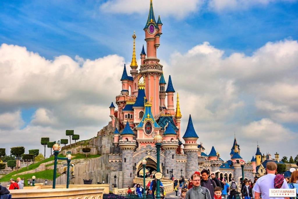 Studio Proche Disneyland Paris Marne-la-Vallée Exterior foto